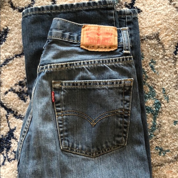Levi’s distressed size 16 slim jeans - Picture 1 of 3